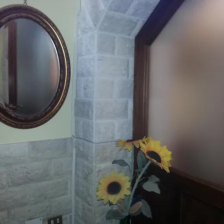 Appartamento Centrale Apartment *